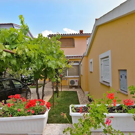 Milena 436 Apartment *