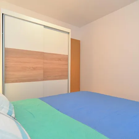 Apartment Milena 436 Fazana